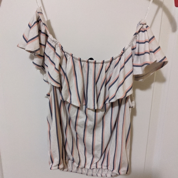 Cropped top - Picture 3 of 3